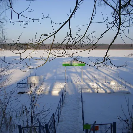 Ferienhaus Fewoamglubigsee *